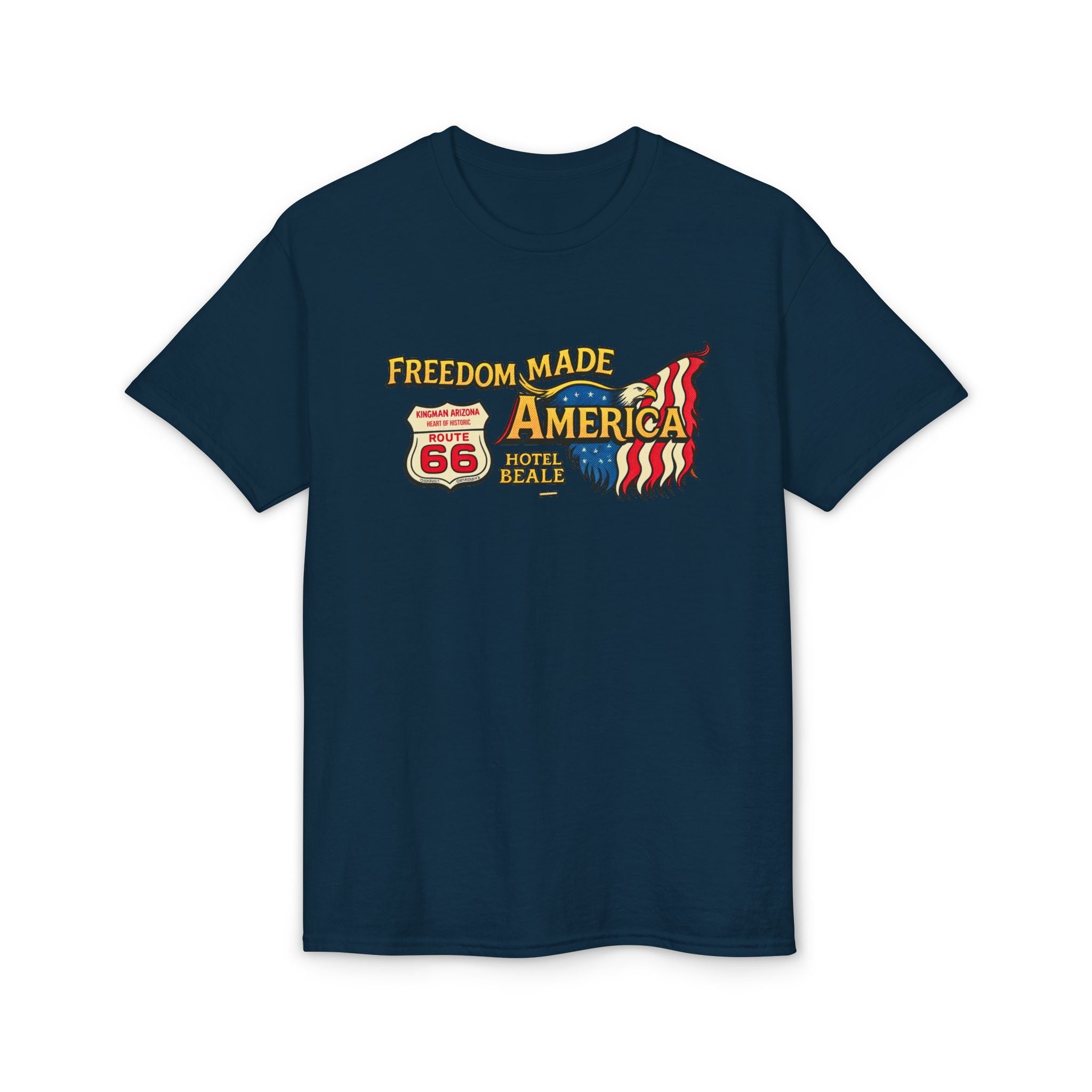 Freedom Made America Route 66 Karte T-Shirt | Amerikanische Flagge Straßenrand-Grafik
