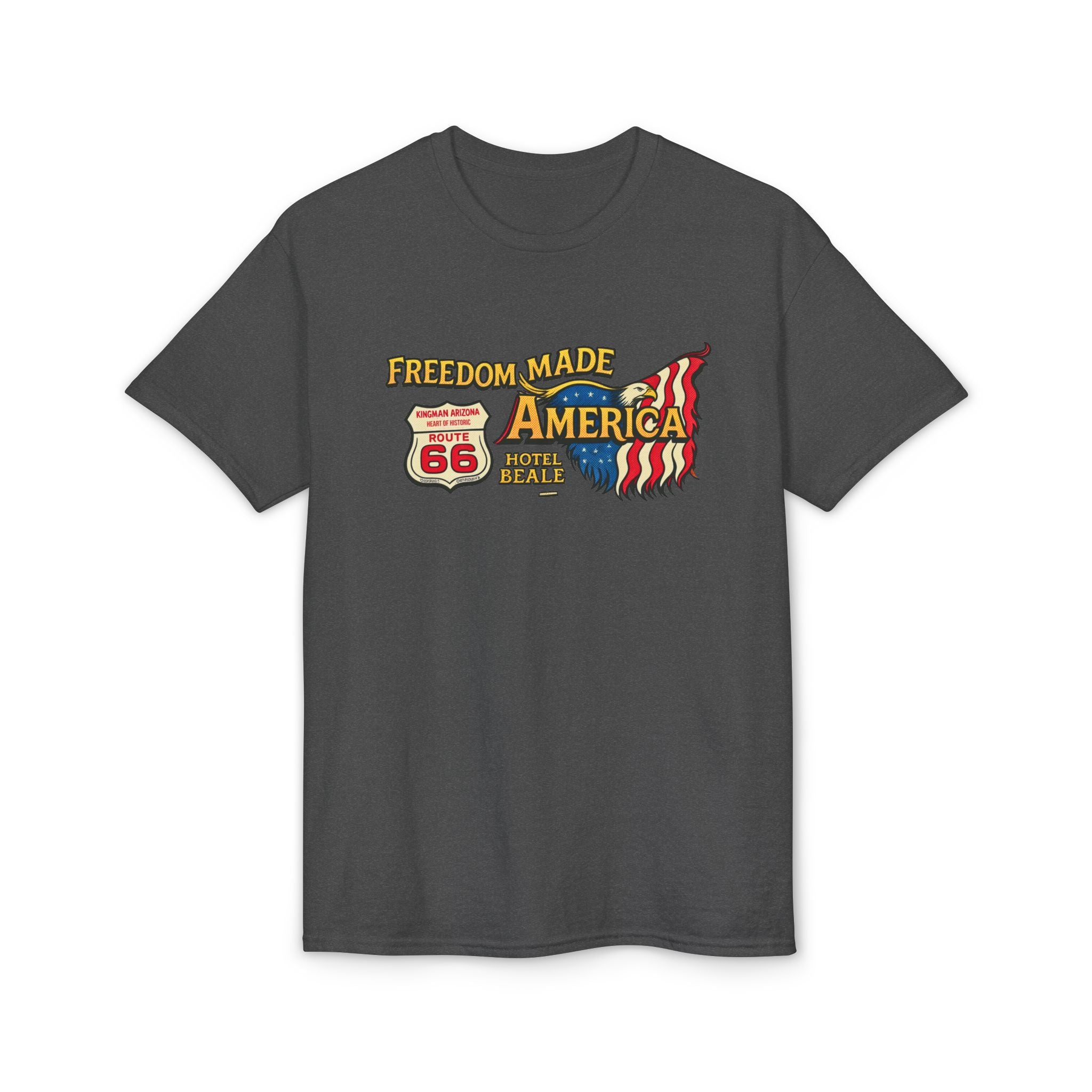 Freedom Made America Route 66 Karte T-Shirt | Amerikanische Flagge Straßenrand-Grafik