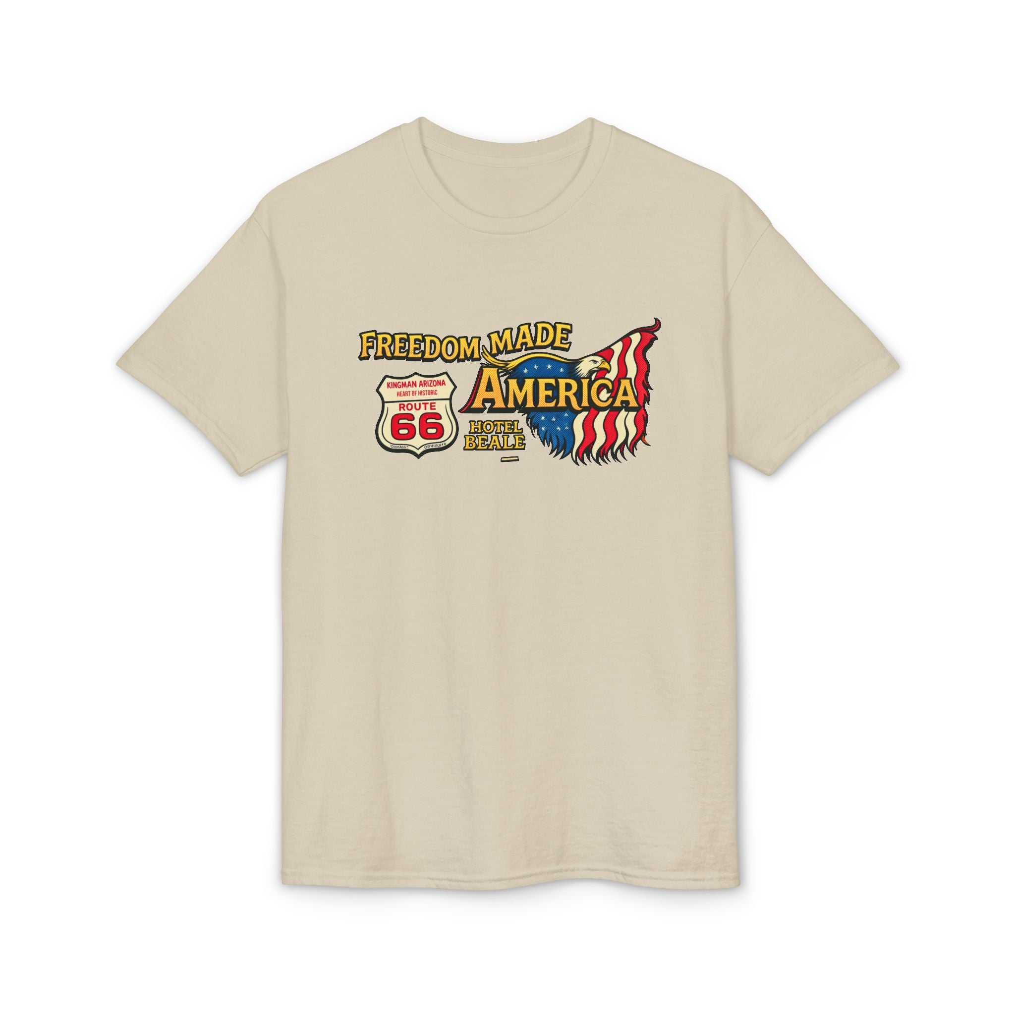 Freedom Made America Route 66 Karte T-Shirt | Amerikanische Flagge Straßenrand-Grafik